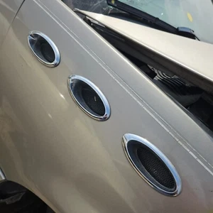 BUICK PARK AVENUE FENDER VENT MOULDINGS 1997-2006 - Picture 1 of 2