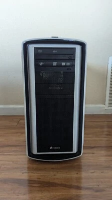Corsair Special Edition White Graphite Series 600T Gaming Mid-Tower Case - Image 1 of 4