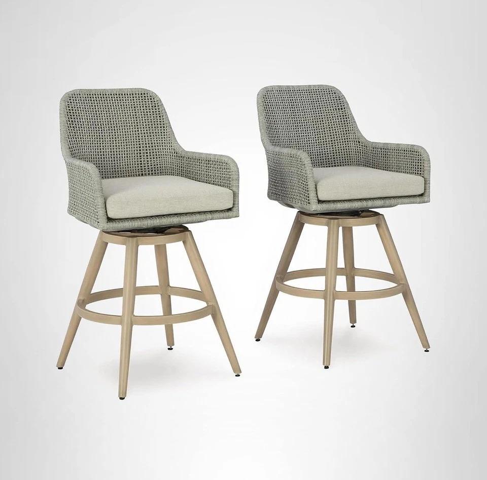 Taburetes de bar giratorios para exteriores Design by Ashley Seton Creek (juego de 2) - NUEVOS P798-130 Foto 1 de 4