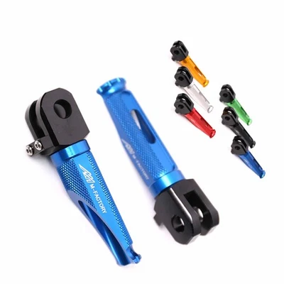 Clavijas delanteras azules Shinobi para Suzuki GSXR 750 06-17 18 19 20 21 22 23 24 Foto 1 de 4