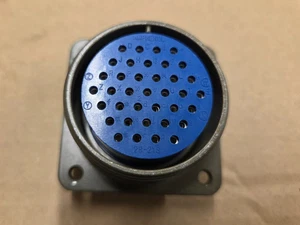 New Amphenol 97-3102A-28-21S Receptacle Socket Side, Solder Type Connectors - Picture 1 of 2