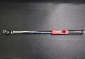 Snap-On ATECH3F300RB - 1/2” Drive Digital Torque Wrench (15-300 Ft Lbs) - Red! - Picture 1 of 4
