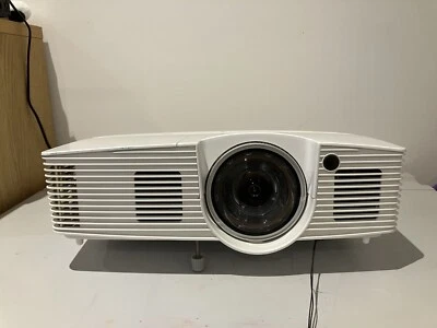 Acer Projector H6517ST - Image 1 of 4