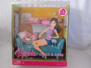 Juego de sofá y mesa Barbie My House 2008 con accesorios - Imagen 1 de 5