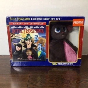 Hotel Transylvania Blu-ray + DVD + Ultraviolet Movie Gift Set & Mavis Bat Plush - Bild 1 von 3