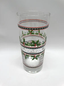 Vintage eleganter Glasbecher mit Stechpalme Beere Design & Band of Swirls Ersatz - Bild 1 von 5