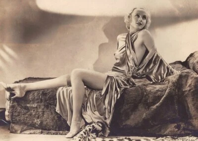 Early Carole Lombard - Over the Shoulder Look - 5 x 7 inch Print - Image 1 of 2