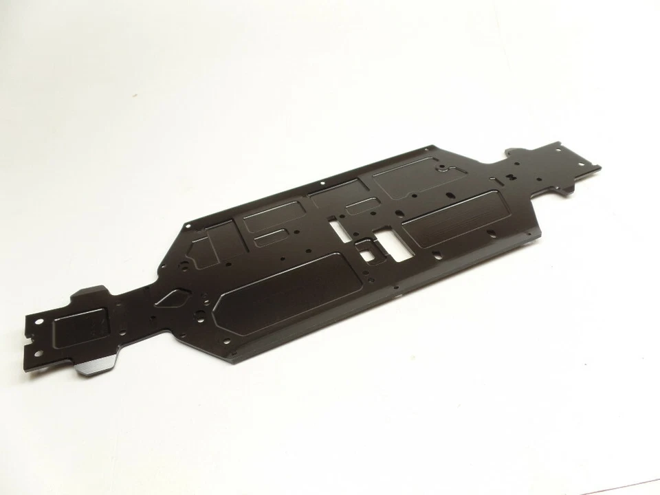 HPI Tessmann Hot Bodies D815 1:8 Tuning 115153 Verlängertes Chassis + 4 mm HD9®  - Bild 1 von 1