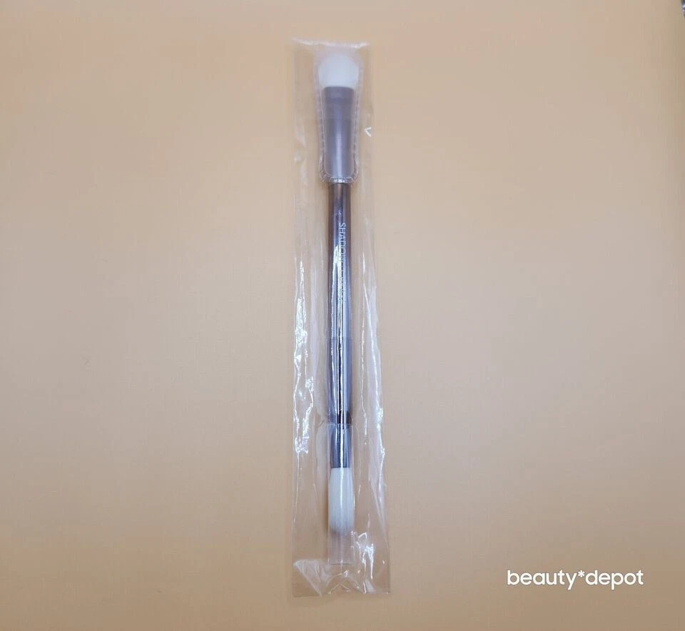 Jenny Patinkin sombra de doble extremo|cepillo para pliegues Foto 1 de 1