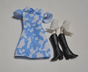 BARBIE FASHIONISTAS # 185 - BLEACHED DENIM DRESS AND TWO PAIR OF SHOES - Picture 1 of 2