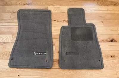 2001-2006 LEXUS LS430 DELANTERO IZQUIERDO DERECHO JUEGO DE 2 ALFOMBRILLAS OEM Foto 1 de 4
