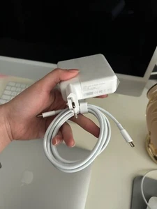 Ladegerät für Apple MacBook (USB-C Power Adapter, Netzteil, Ladekabel, Neu) - Bild 1 von 5