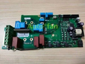 Placa de accionamiento inversora Vacon serie NXL usada PC00357G - Imagen 1 de 1