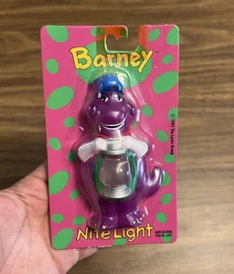 Vintage Barney Nachtlicht 1992 Lyons Gruppe Neu auf Karte getestet - Bild 1 von 2