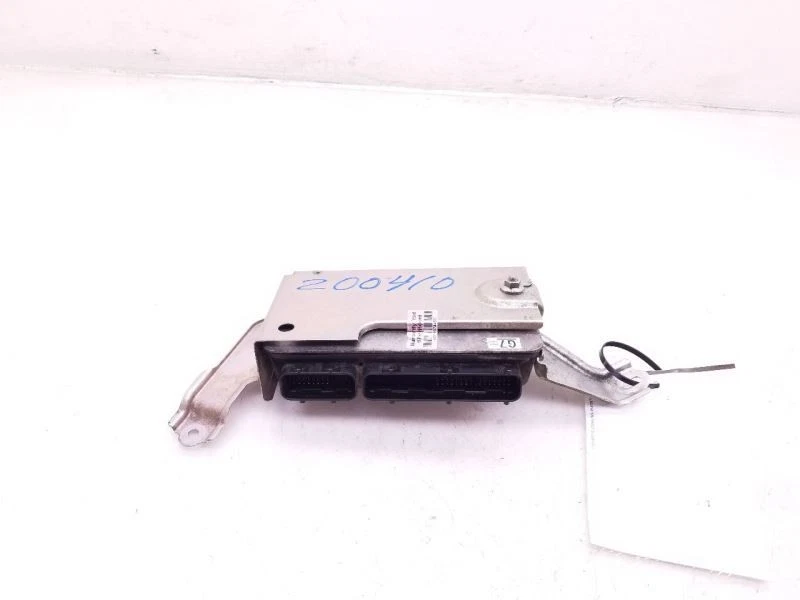 Toyota Prius 2014 motor ECM módulo electrónico control del motor VIN B3 89661-5C330 Foto 1 de 4