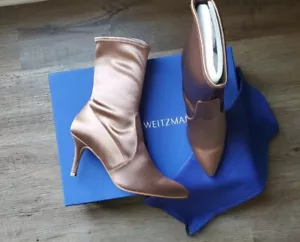 STUART WEITZMAN Cling Stretch Satin Boots NIB Size 8 - Picture 1 of 5