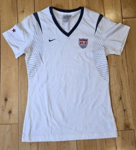 Camiseta deportiva para niña Nike EE. UU. Fútbol Equipo Nacional USWNT de colección 2003 nueva M - Imagen 1 de 10