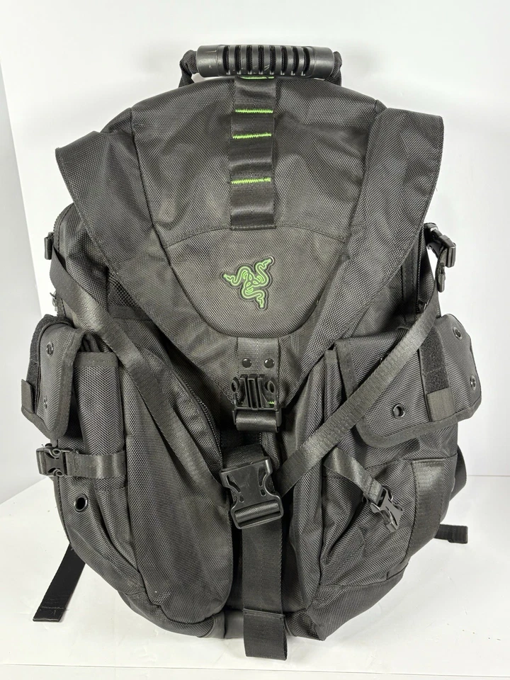 Mochila para juegos Razer Mercenary  Foto 1 de 4