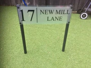 FREE STANDING MODERN HOUSE SIGN DOOR NUMBER ADDRESS PLAQUE HOUSE NAME - Picture 1 of 7