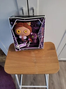 Monster High - Friends: Clawdeen Wolf and Crescent Plush Doll Set (Mattel, 2010) - Picture 1 of 1
