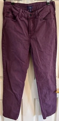 Pantalones de mezclilla NYDJ de pierna recta recortados al tobillo ciruela malva púrpura talla 2 Foto 1 de 4