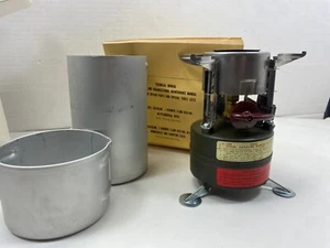 Stove Cooking Gasoline M-1950, 1964 dated w/manual Collectible VIETNAM - Picture 1 of 13