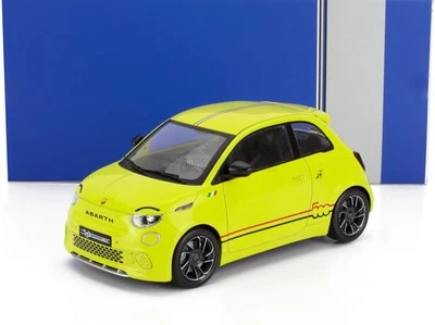 MODELLINO AUTO STATICO FIAT 500E ABARTH 2024 GIALLO MODELLISMO SCALA 1:18 - Immagine 1 di 4