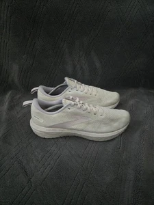 Brooks Womens Revel 6 White Running Shoes Womens Sz 9.5 Athletic Sneaker Trainer - Picture 1 of 9