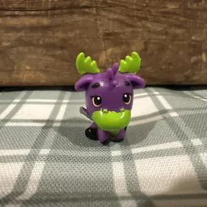 Hatchimals Colleggtibles Stagione 2 MOOSEBEAK Viola Verde Alce Ali Argento - Foto 1 di 4