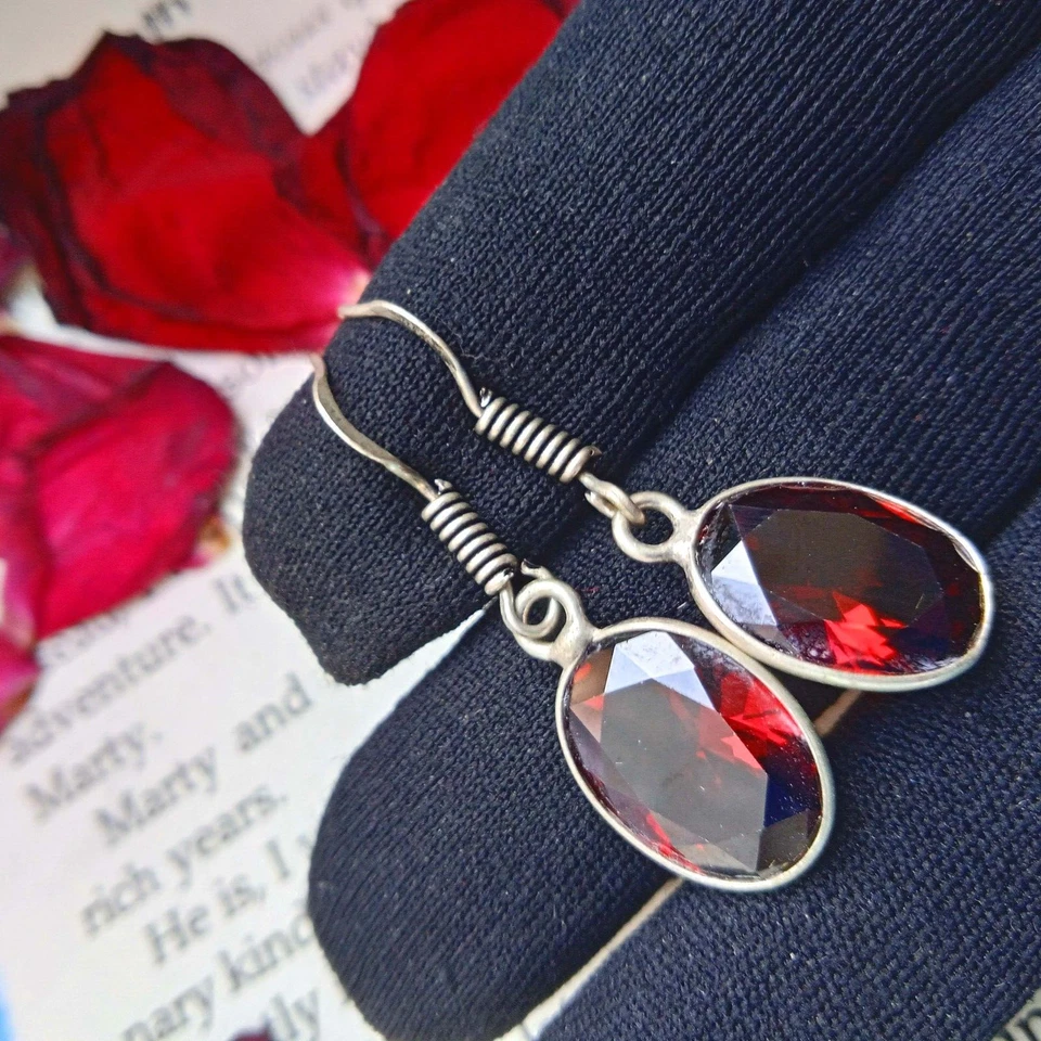 1 par de pendientes de gancho de regalo de vidrio topacio facetado rojo enchapado en plata de ley 925 ~ Foto 1 de 2