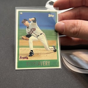 1997 Topps #11 Steve Avery