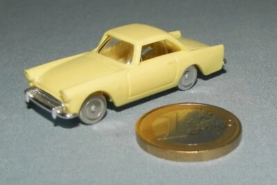 Minix Triang 1/76 réf RC07 : Sunbeam Alpine 1965 (Jaune clair) - Photo 1/4