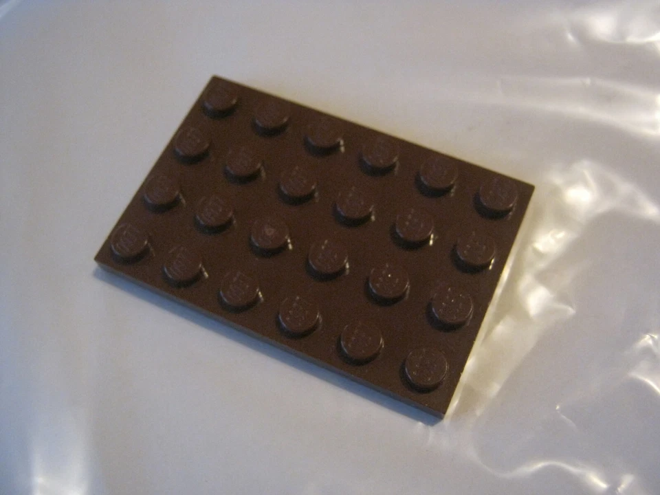 Lego Lot Of 2 Reddish Brown 4x6 Plate, 3032 (028-186) - Image 1 of 1