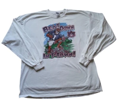 Iron Bowl Alabama Vs Auburn 28-27 2010 para hombre XL blanco cuello redondo manga larga T  Foto 1 de 4