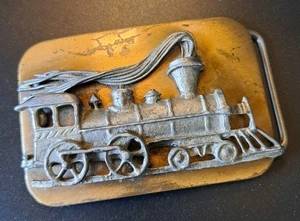 ¡Hebilla de cinturón locomotora de vapor tren 3,25" x 2,25" de latón/estaño de colección FEA! RARO - Imagen 1 de 2