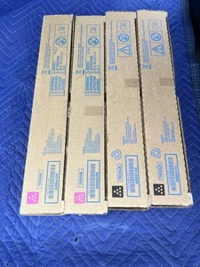 (4) Konica Minolta Toner (2) Black TN324JK A8DA13C (2) Magenta TN324M A8DA330 - Afbeelding 1 van 3