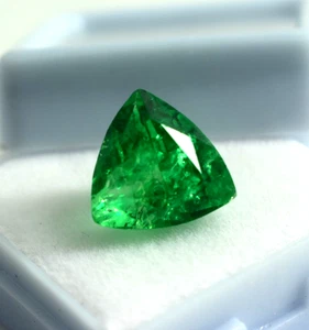 Loose Trillion Cut Natural Green Emerald 5.85 Ct Certified Gemstone for Jewelry - Picture 1 of 5