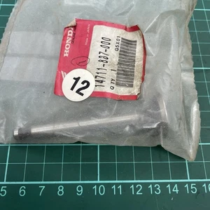14711-887-000 Genuine Honda Inlet Valve Generator EG 100 1200 G15 G150 NOS - Picture 1 of 6