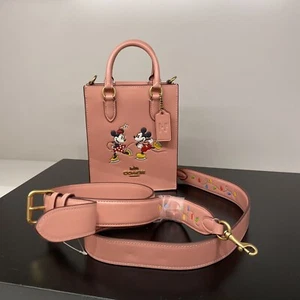 Coach CN023 B4OFE Borsa a tracolla multi spazzola leggera Topolino Disney OUTLET INUTILIZZATA - Foto 1 di 24