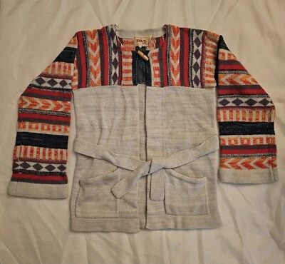Cárdigan Skiva International años 70 con cinturón multicolor y gris cierre de botones de madera Foto 1 de 4
