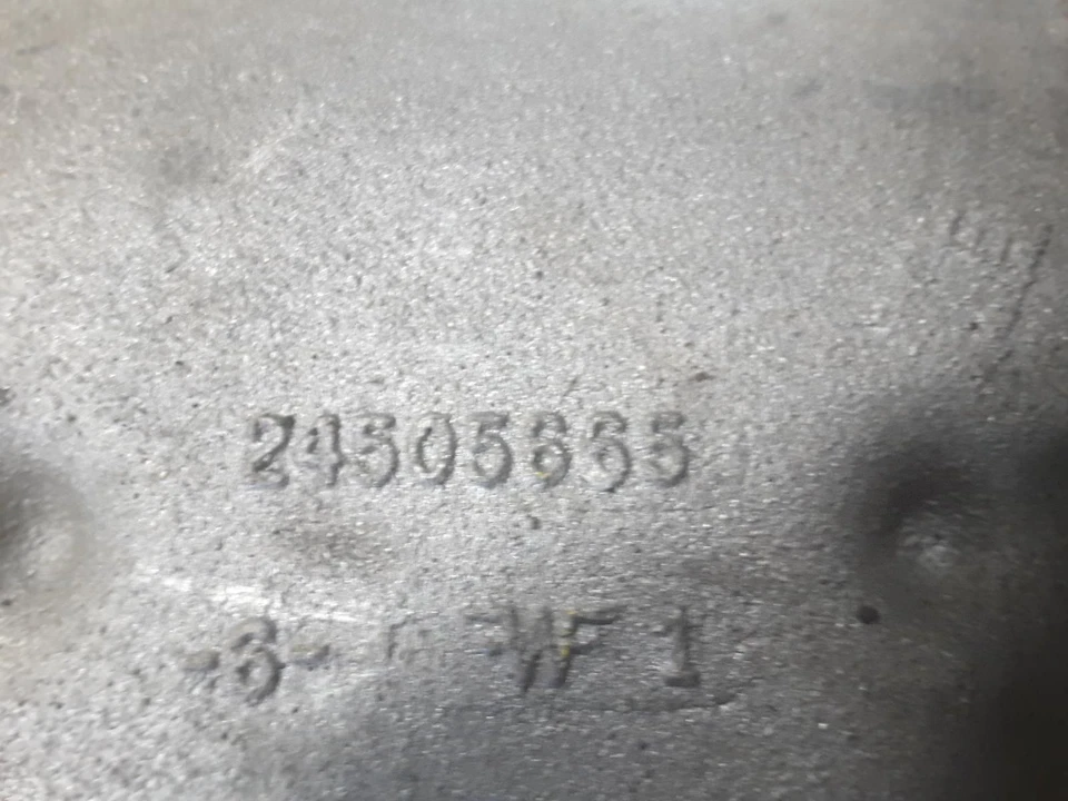 Used Upper Engine Intake Manifold fits: 1998 Chevrolet Lumina car 6-191 3.1L upp Foto 1 de 4