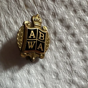 Prendedor de solapa de corbata premio miembro de la Asociación Americana de Mujeres Empresarias ABWA .65" - Imagen 1 de 3