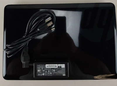 HP 2000 15.6” Laptop - AMD E-300 1.30GHz / 4GB / 320GB HDD / Win10 - Image 1 of 4