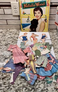 MUÑECAS DE PAPEL DE MADERA NATALIE 1957 VINTAGE ~ Usadas - Imagen 1 de 13
