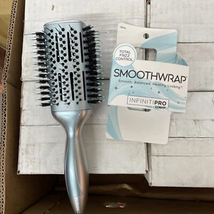 Cepillo de control de frizz total Infinitipro Conair Smoothwrap w1 - Imagen 1 de 9