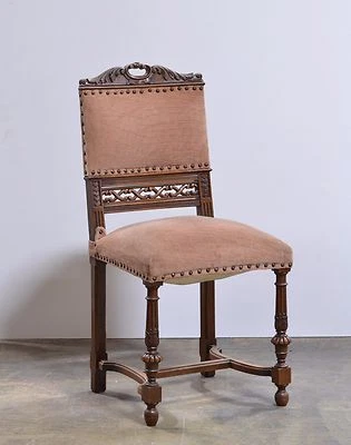 Juego de 6 sillas laterales antiguas francesas talladas renacentistas  Foto 1 de 3