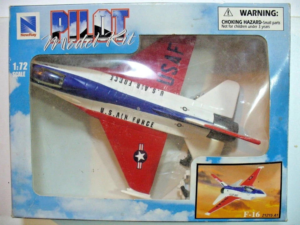F-16 Falcon  1/72 PILOT MODEL KIT - Immagine 1 di 1