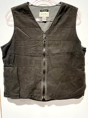 De colección. Chaleco acolchado de pana Eddie Bauer Collins Bay para mujer mediano oliva, Foto 1 de 4