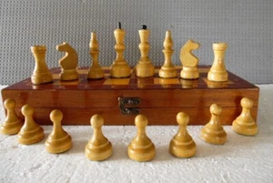 Vintage Soviet Russian Wooden Chess Set Folding Board 30х30 см #91 - Picture 1 of 12