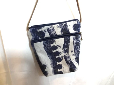 Bolso Bandolera Pequeño Maruca Marrón Azul Hecho a Mano Boulder Colorado Foto 1 de 4